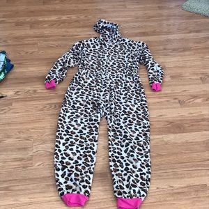 Komar Kids giraffe Print PJs Size XL